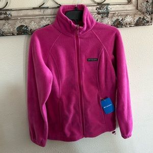 Women’s NEW Columbia fleece zip up jacket